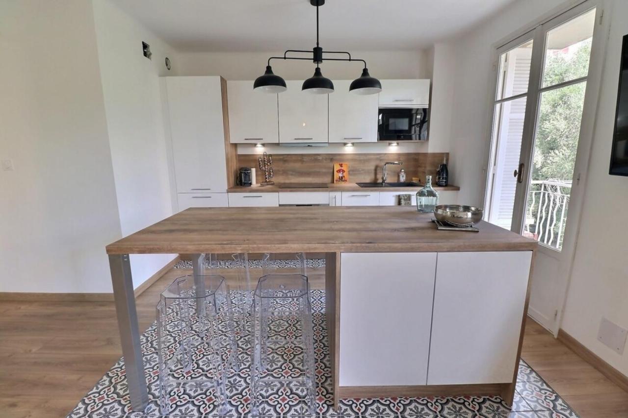 Charmant T2 Avec Balcon - Parking, Ac, Wifi Ajaccio  Exteriér fotografie